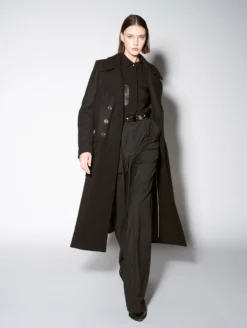 Manteau En Drap De Laine Et Cachemire Noir 9 Manteau En Drap De Laine Et Cachemire Noir -barbarabui Soldes Magasin C1109WAA 10 image 1 6cf45a8a 2fe8 479a b01b 09ef1d927447