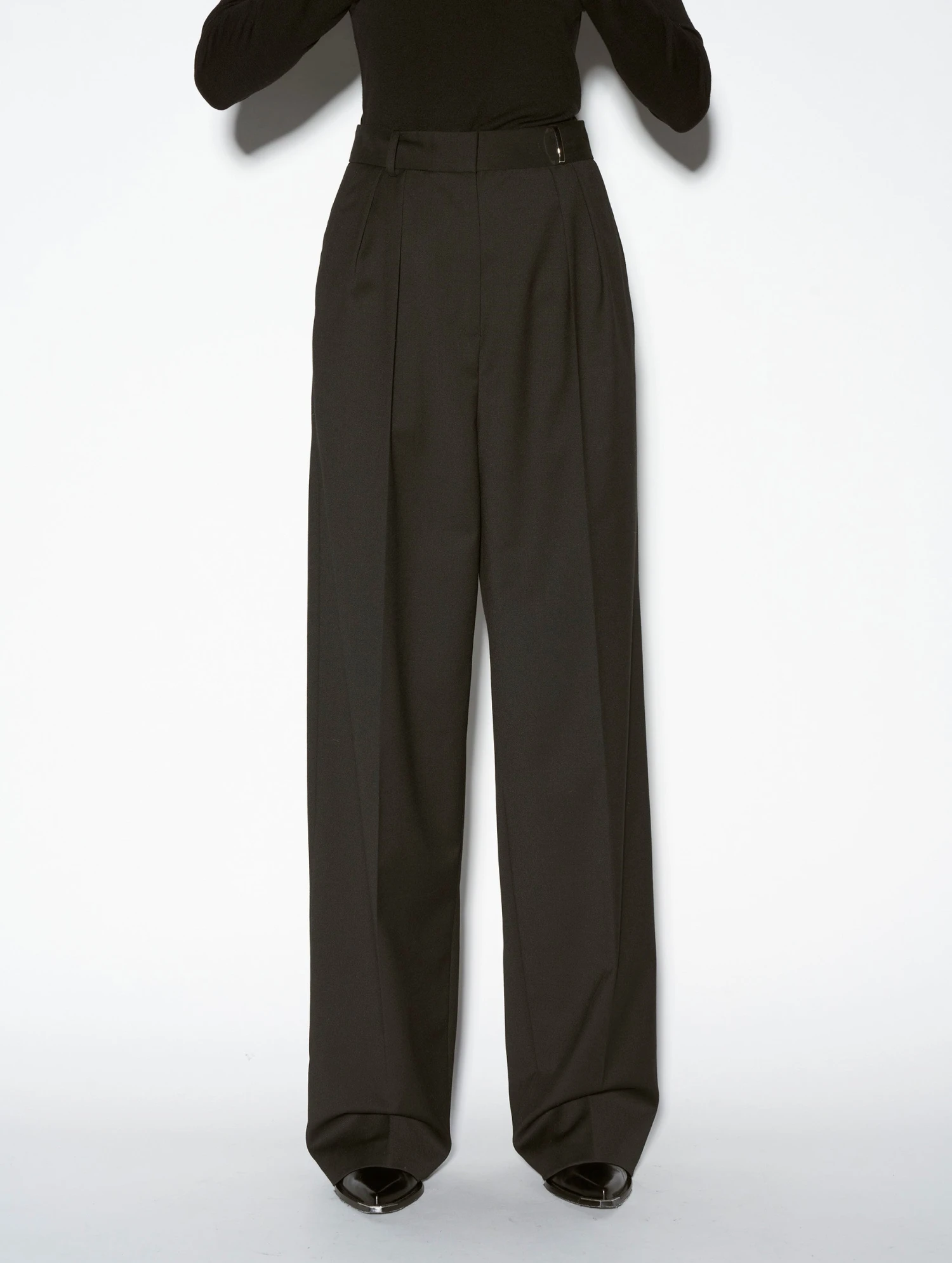 Pantalon Masculin à Plis En Gabardine Noir 5 Pantalon Masculin à Plis En Gabardine Noir – Image 5