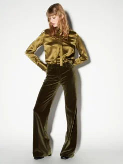 Pantalon Coupe Flare En Velours Olive