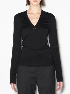 Pull Col V Bijou Piercing En Maille Mérinos Noir -barbarabui Soldes Magasin C4105SXP 10 additional image 29649075 69b1 46f0 9a1c 46a6ee814ac2