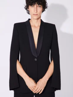 Veste De Costume Cintrée En Crêpe Noir Col Satin -barbarabui Soldes Magasin D1202EEA 10 image 6 f494092f 65af 4602 864c cfc0a190cdba