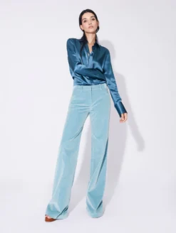Pantalon Coupe Flare En Velours Lisse Bleu Jean
