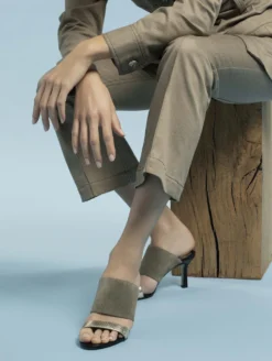 Mules à Talon En Daim Tilleul Et Cuir Or