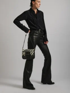 Pantalon Coupe Bootleg En Cuir Plongé Noir -barbarabui Soldes Magasin E1682KUL 10 5 b7bb888d 90d9 44e2 8e38 696b1cf1b82c