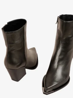 Boots En Cuir Métallisé -barbarabui Soldes Magasin E5167EUM 90 image 5 051a278d cd4d 4bd7 b9de 2d3bbb89a3ce