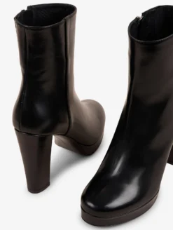 Boots à Plateau En Cuir Noir -barbarabui Soldes Magasin E5219ABC 10 image 5 7917fbd3 03d9 40bc b808 8591e3d69695