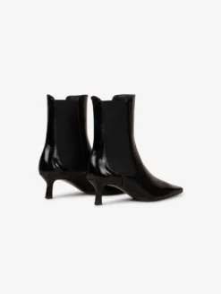 Boots élastiqués En Cuir Verni Noir -barbarabui Soldes Magasin E5312NBC 10 image 3 2735a9a5 5a45 43aa b05f 5373e8d17428