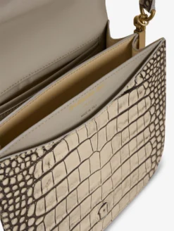 Sac "Touch Me" En Cuir Gaufré Ivoire Patiné Noir -barbarabui Soldes Magasin E6662SCE 2139 image 04 c557a8af 01bf 44a9 84db 73ca6138946f