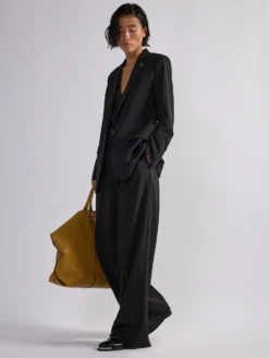 Veste Droite En Toile De Laine Noire -barbarabui Soldes Magasin barbara bui F1222WTE 10 image 3 e64c59eb 67e1 4fe5 920d 80a55995a8f7