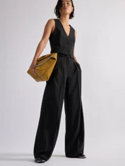 Gilet De Costume En Toile De Laine Noir -barbarabui Soldes Magasin barbara bui F1420WTE 10 image 3 031a076c 3918 4500 a6ec e37a719da257