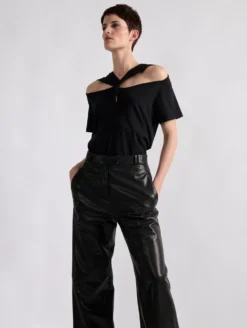 Tee-shirt à Encolure Twistée En Coton Noir -barbarabui Soldes Magasin barbara bui F1461ZMA 10 image 3 23e06ef1 0024 49fe b3be ff8adcc1ccea