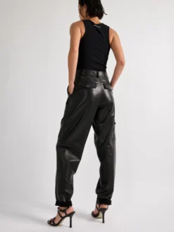 Pantalon Battle En Cuir Plongé Noir 7 Pantalon Battle En Cuir Plongé Noir -barbarabui Soldes Magasin barbara bui F1687KUL 10 image 3 876dc170 ad4f 4cc3 b2e4 65e1c645468e