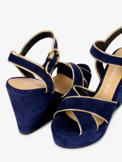 Sandales Compensées En Daim Marine Bordé Or -barbarabui Soldes Magasin barbara bui F5232SCF 45 image 4 e57adc9f 9f45 46a3 ac44 4a228feef3e4