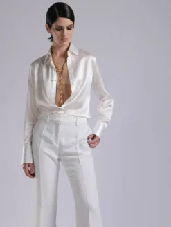 Chemise Lavallière En Satin De Soie Blanche -barbarabui Soldes Magasin barbarabui G1402HCA 11 image 4 0bf7e49b bee6 41b7 91fa 2b55fef286d6